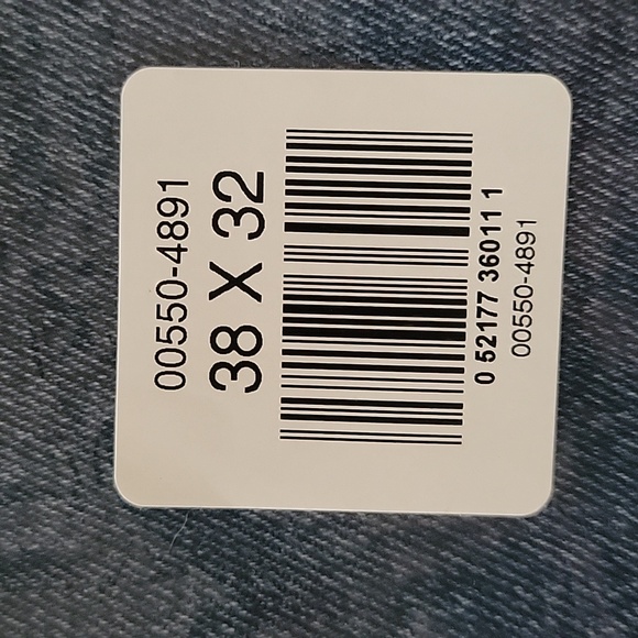 Brand new  levi's Mens Jeans 38 X 32, 550 relaxed fit - Picture 3 of 5